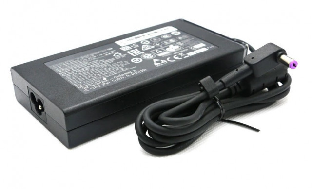 ACER gyári laptop töltő AC adapter 135W + tápkábel (dobozos)