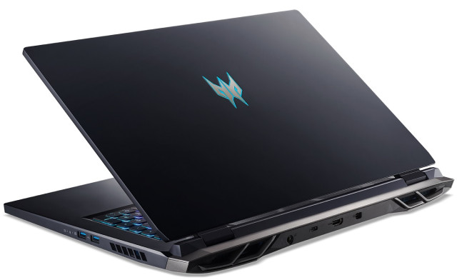 Acer Predator Helios 300 - PH317-56-739Z
