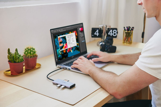 Acer USB Type-C 7 in 1 Mini Dock - dokkoló