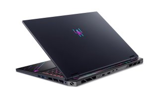 Acer Predator Helios 18 AI - PH18-I71-92KF