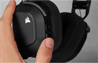 Corsair HS80 Vezeték Nélküli Gamer Headset