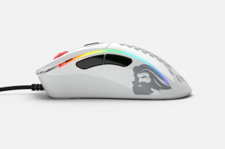 Glorious Model D- Glossy - RGB Optikai Gaming Egér - Fényes Fehér