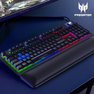 Acer Predator AETHON 700 Gaming billentyűzet US