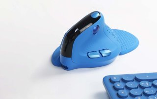 Delux M618XSD vezeték nélküli vertikális, ergonomikus egér Bluetooth + 2.4GHz RGB - Kék