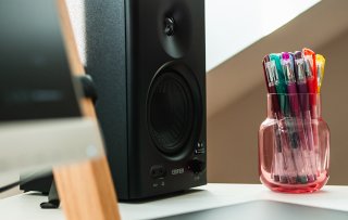 Edifier MR4 2.0 hangszóró szett - Fekete