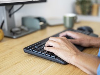 Trust Trezo Comfort Vezeték Nélküli Billentyűzet és Egér (HU) - Fekete