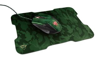 Trust Gaming GXT 781 RIXA CAMO vezetékes gaming optikai egér + egérpad